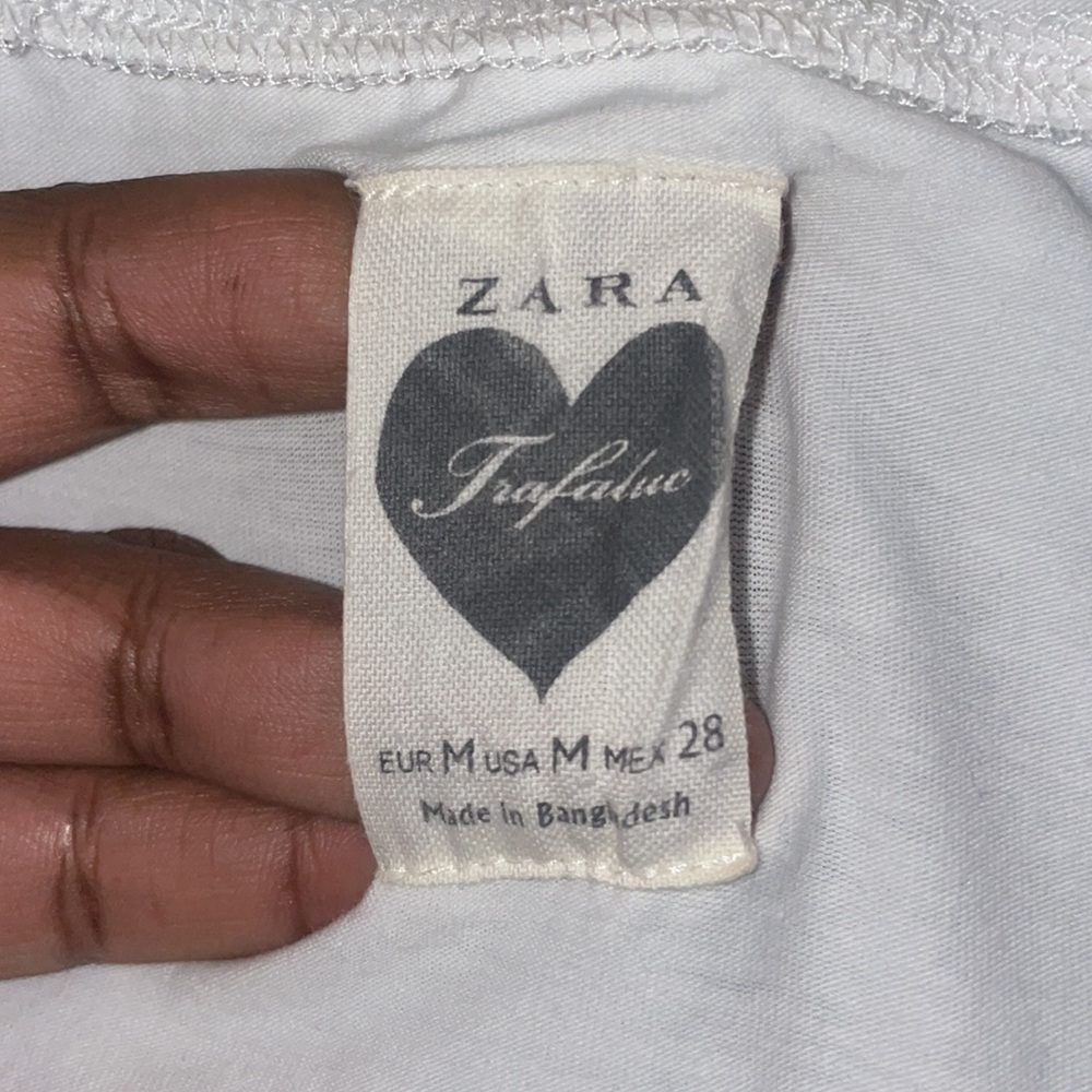Zara Basic Tee - Picture 3 of 4